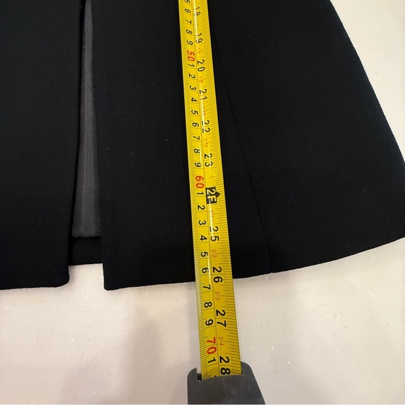 Christian Dior Women’s Black Wool Blazer With Satin Cuffs & Collar Sz 2P - Picture 4 of 16